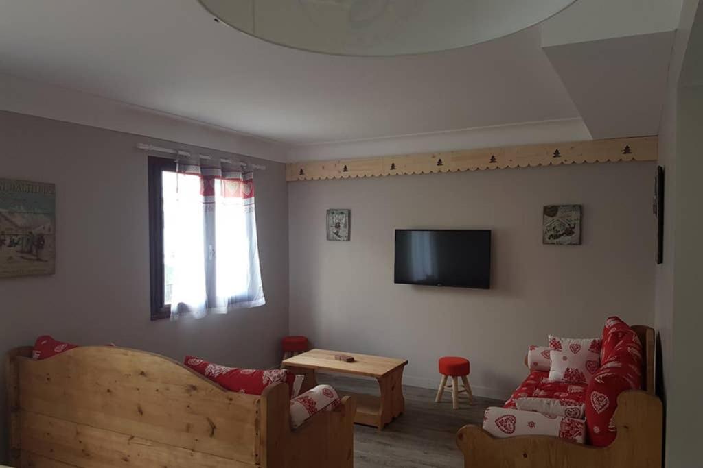 Вілла Le Gite Des 3 Vallees Лю-Сен-Совер Екстер'єр фото